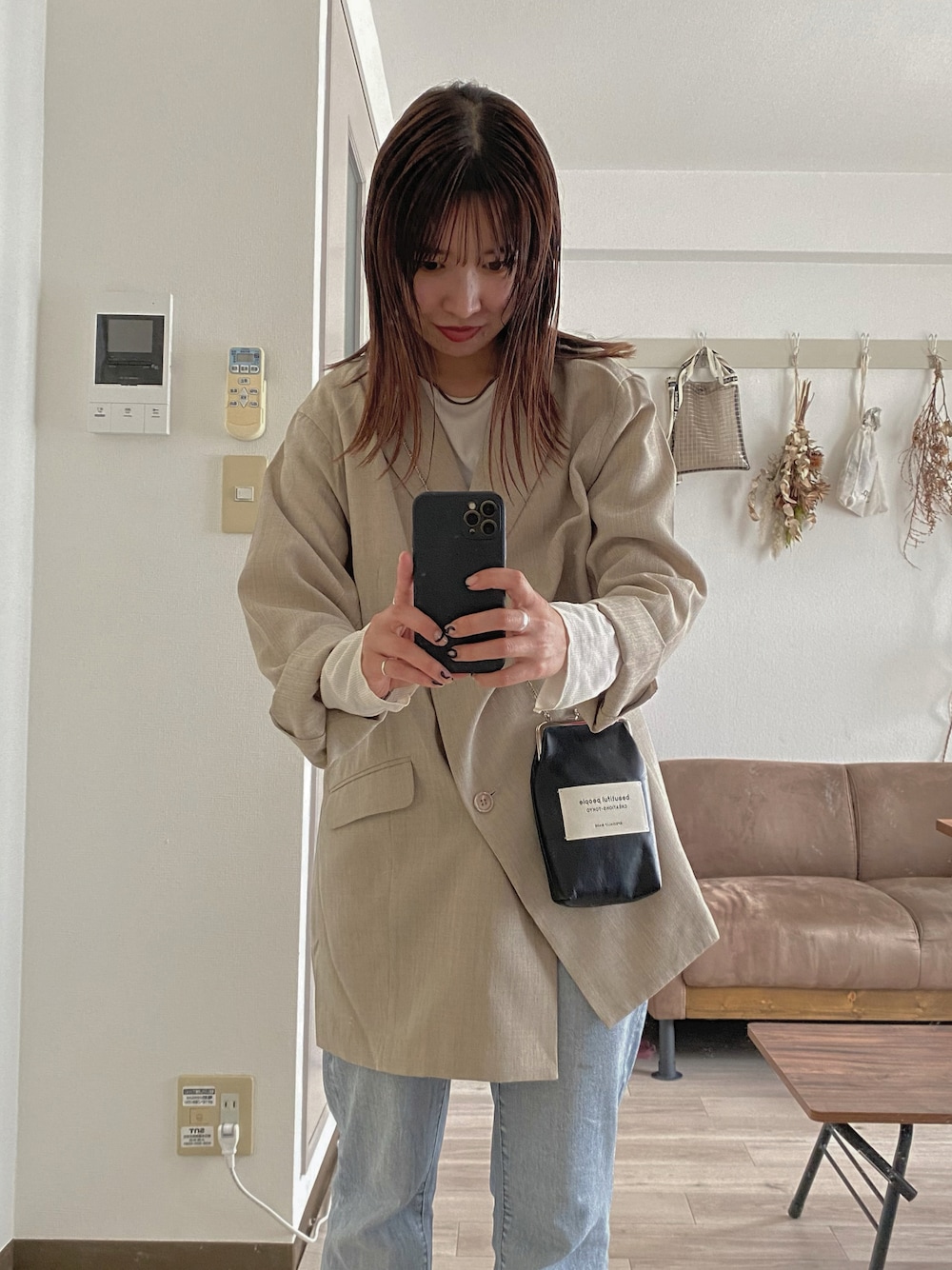「秋服、秋カラー、カジュアルコーデ、オトナ女子、秋ルック紹介するよ、今日のコーデ、お出かけコーデ、着回しコーデ、大人コーデ、休日スタイル、お洒落さんとつながりたい、ジャケット、くすみカラー、テーラードジャケット、オトナカワイイ」｜「Kastaneの【2022AWアイテム/新色追加】SETUPダブルジャケット（テーラードジャケット、グレー系）」を使った、natsuki  ohnishiさん（レディース・158cm）の秋コーディネートの1枚目の写真