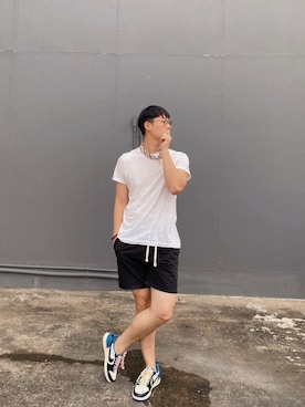 「kicks」｜Ken Sukjaroenkraisriさん（メンズ・180cm）の夏コーディネート