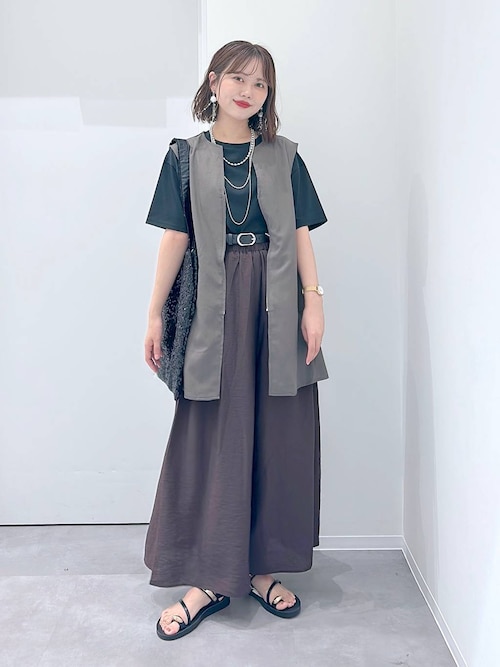 【イング】レディースリラックス感有る　フレアパンツギャザー　プリーツワイドパンツ 楽天市場】ワイドパンツ、リラックスパンツ、フレアパンツ