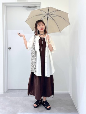 「アイテム（長傘）」を使った、a i r iさん（レディース・150cm）の夏コーディネート