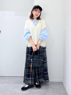「アイテム（スニーカー）」を使った、a i r iさん（レディース・150cm・20代）の秋コーディネート
