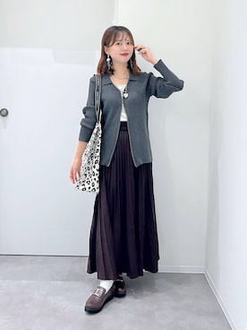 「アイテム（ローファー）」を使った、a i r iさん（レディース・150cm・30代）の秋コーディネート