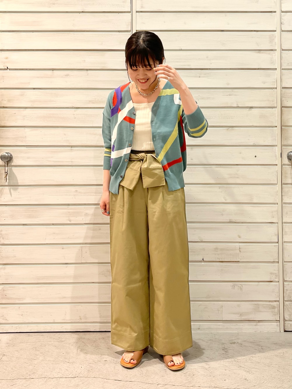 限定値引　swim ringインターシャ　Vネックカーディガン 限定値引 swim ringインターシャ Vネックカーディガン - メルカリ