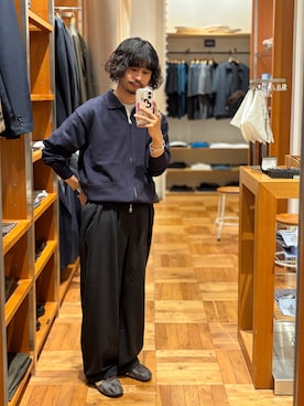 「URBAN RESEARCH DOORS（アーバンリサーチドアーズ）の『UR TECH』200日ジップジャケット（ニット/セーター、ブルー系）」を使った、Naraさん（メンズ・166cm）の秋コーディネート