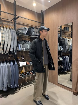 「URBAN RESEARCH DOORS（アーバンリサーチドアーズ）のLIFE STYLE TAILOR　マルチスペックコインローファー（ドレスシューズ）」を使った、ryosuke1892さん（メンズ・178cm）の冬コーディネート