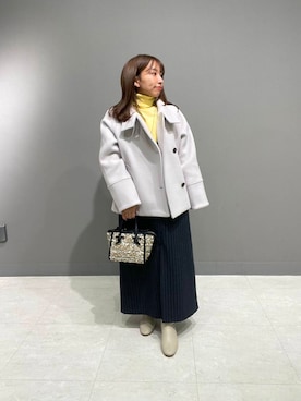 「アイテム（ピーコート）」を使った、Hitomiさん（レディース・145cm）の秋コーディネート