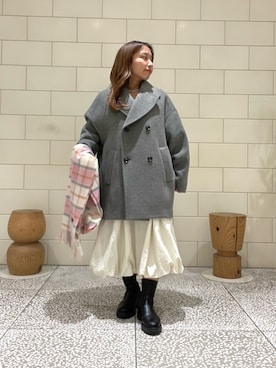 「アイテム（ピーコート）」を使った、Hitomiさん（レディース・145cm）の秋コーディネート