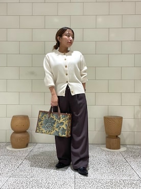 「アイテム（カーディガン/ボレロ）」を使った、Hitomiさん（レディース・145cm）の秋コーディネート