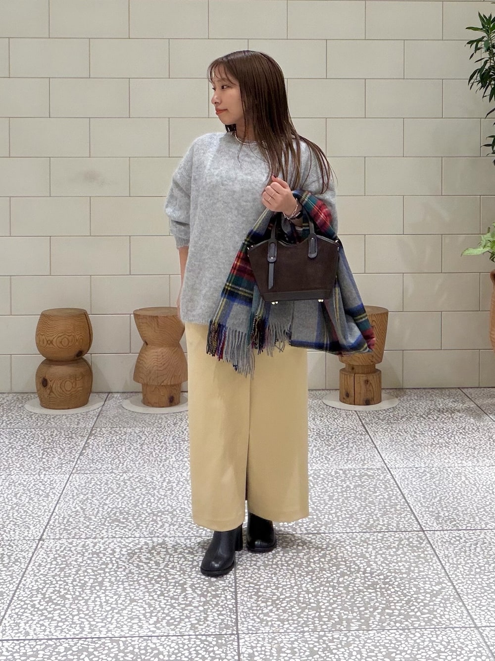 Hitomi
