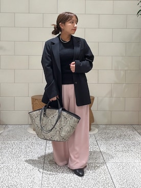 「URBAN RESEARCH（アーバンリサーチ）のアイテム（ニット/セーター）」を使った、Hitomiさん（レディース・145cm）の秋コーディネート