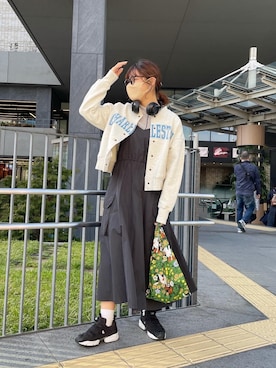 「Reebok（リーボック）のアイテム」を使った、鵜飼　和花さん（レディース・165cm）の春コーディネート