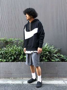 「BEAMS（ビームス）のNIKE / Swoosh Tech Fleece Parker（スウェット、ブラック系）」を使った、おまつさん（メンズ・176cm）の夏コーディネート