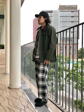 「BEAMS PLUS（ビームスプラス）のアイテム（ブルゾン）」を使った、おまつさん（メンズ・176cm）の秋コーディネート