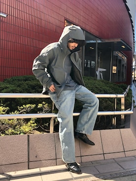 「gray」｜「アイテム（ジャケット/アウター）」を使った、おまつさん（メンズ・176cm）の秋コーディネート