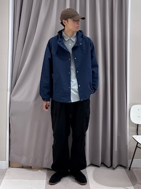「ITEMS URBANRESEARCH（アイテムズ アーバンリサーチ）のハイカウント スナップボタン フーディジャケット（ブルゾン、ブルー系）」を使った、shunさん（メンズ・186cm）の秋コーディネート