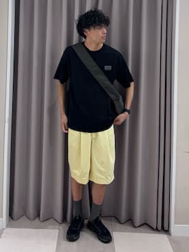 「ITEMS URBANRESEARCH（アイテムズ アーバンリサーチ）のPlantsバックプリント USEDライク Tシャツ（Tシャツ/カットソー、ブラック系）」を使った、shunさん（メンズ・186cm）の夏コーディネート