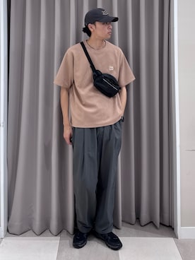 「SMELLY（スメリー）のウェーブレタリングキャップ（キャップ、グレー系）」を使った、shunさん（メンズ・186cm）の夏コーディネート