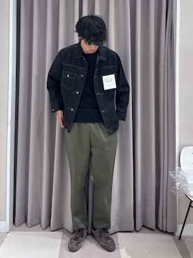 「ITEMS URBANRESEARCH（アイテムズ アーバンリサーチ）の『セットアップ対応』SOFT FEEL DENIM 2NDジャケット（デニムジャケット、ブラック系）」を使った、shunさん（メンズ・186cm）の秋コーディネート