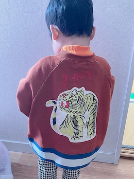 「MARKEY'S（マーキーズ）のアイテム（トップス、オレンジ系）」を使った、moon3710さん（キッズ・90cm）の冬コーディネート