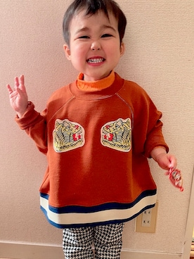 「MARKEY'S（マーキーズ）のアイテム（トップス、オレンジ系）」を使った、moon3710さん（キッズ・90cm）の冬コーディネート