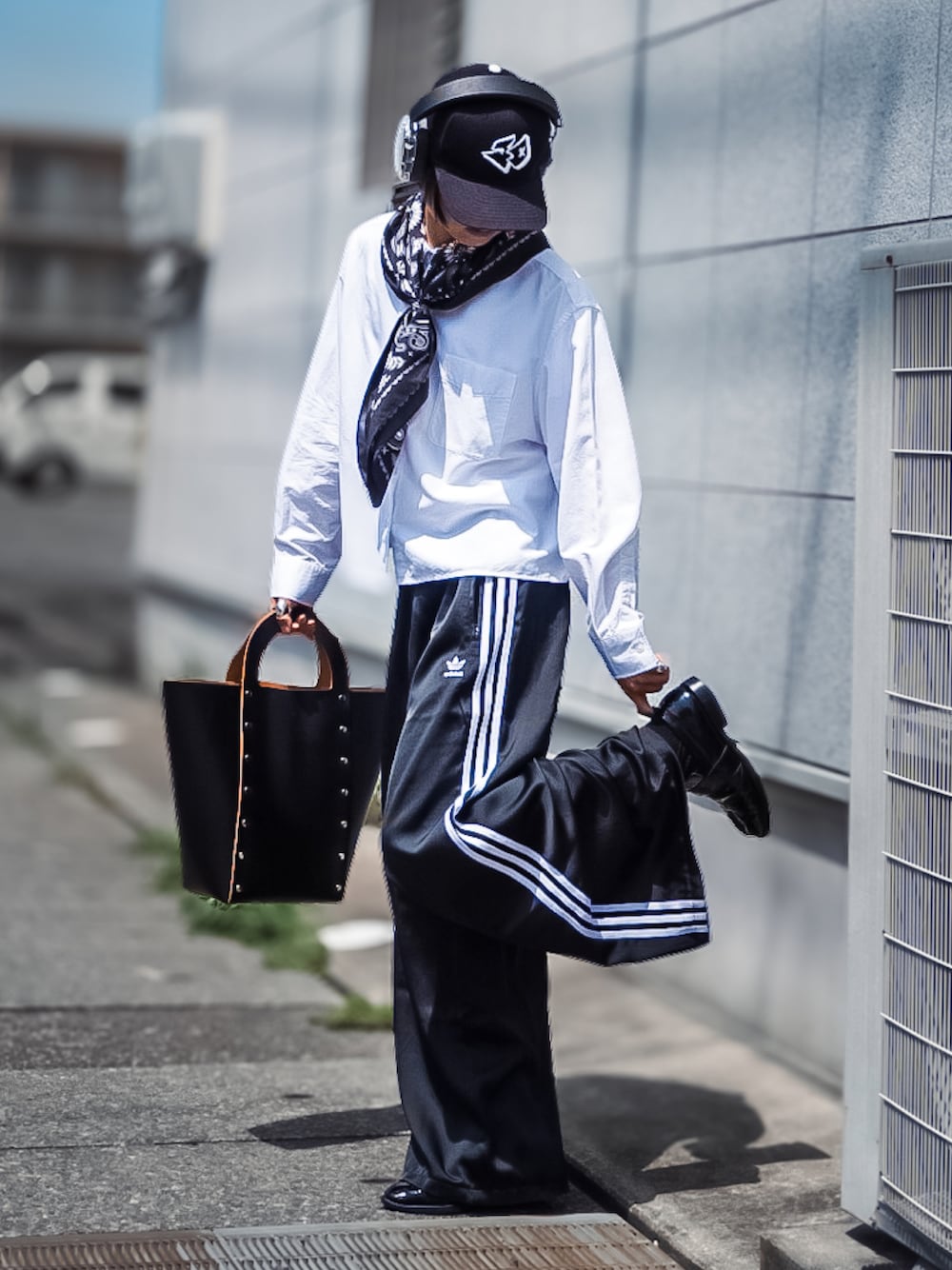 サテン ワイドレッグ トラックパンツ / バギーパンツ