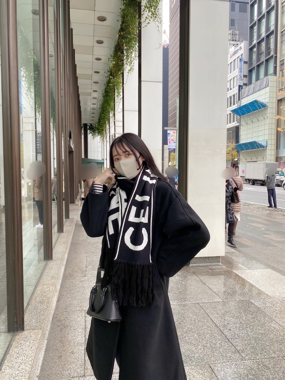 mama　celine セリーヌ　マフラー　ロゴ CELINE（マフラー）のフリマアイテム一覧