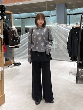 「LOWRYS FARM（ローリーズファーム）のスウェットスカパン 1047021（Sweatpants、ブラック系）」を使った、yuimaruさん（レディース・165cm）の秋コーディネート