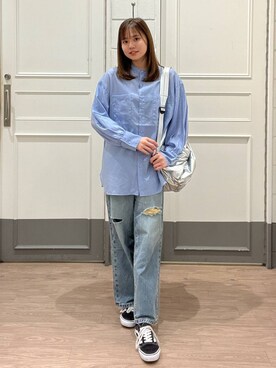 「アイテム（バックパック/リュック、シルバー系）」を使った、yuichanさん（レディース・165cm）の春コーディネート