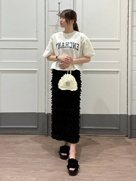 「LOWRYS FARM（ローリーズファーム）のアイテム（ポーチ）」を使った、yuichanさん（レディース・165cm）の春コーディネート