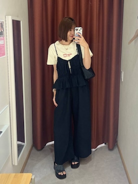 「LOWRYS FARM（ローリーズファーム）のカンドウフィットＫｎｉｔサンダル 637889（サンダル、ブラック系）」を使った、yuichanさん（レディース・165cm）の夏コーディネート