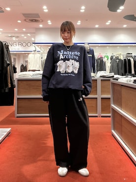 「デート/ロマンティック」｜「アイテム（スウェットパンツ）」を使った、yuichanさん（レディース・165cm）の秋コーディネート