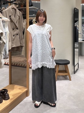 「LOWRYS FARM（ローリーズファーム）の【接触冷感】ベーシックノースリーブ　1043004（Tシャツ/カットソー、ホワイト系）」を使った、yuimaruさん（レディース・165cm）の夏コーディネート