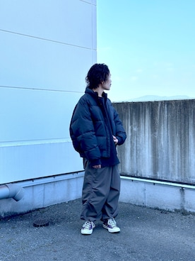「ナイロンパンツ」｜「アイテム（その他アウター）」を使った、KAZUMASAさん（メンズ・163cm）の冬コーディネート