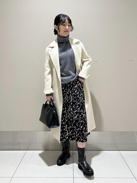 「イエベ」｜「アイテム（チェスターコート）」を使った、suzuさん（レディース・162cm）の冬コーディネート