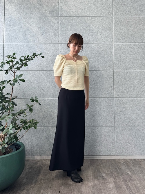【新品未使用】Black&White スカート セール】 《美人百花掲載》スパンコールシアー刺繍スカート