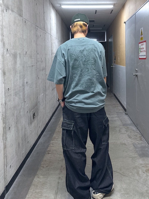 パンツ EMBROIDERED DENIM CARGO PANTS XLARGE（エクストララージ）の「EMBROIDERED DENIM CARGO PANTS