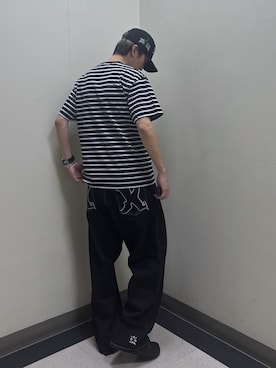 「XLARGE（エクストララージ）のSLANTED OG STRIPE S/S TEE（Tシャツ/カットソー、ブラック系）」を使った、永田　京平さん（メンズ・176cm）の春コーディネート