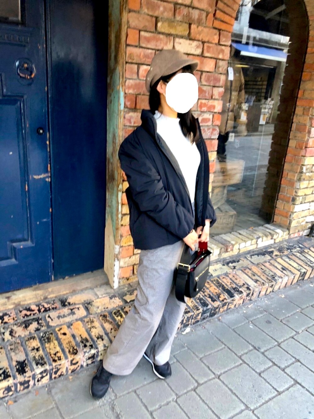 「キャスケット、ユニクロ」｜「ORIENTのアイテム（キャスケット、ベージュ系）」を使った、にっちょめさん（レディース・165cm）の冬コーディネートの1枚目の写真