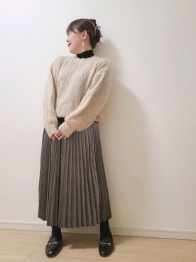 「Melan Cleuge（メランクルージュ）のアイテム（スカート、グレー系）」を使った、yonyonyon4888さん（レディース・156cm）の冬コーディネート
