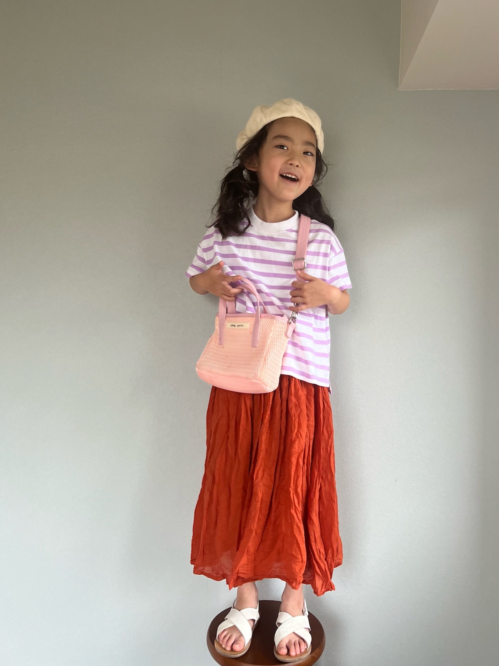 「ストリート、春夏コーデ、ボーダー、スカート、オレンジ、ワイドパンツ、トートバッグ、ショルダーバッグ、サンダル、lowrysfarmkids」｜「CIAOPANIC TYPYの【KIDS】Indiaボイルプリーツスカーチョ（その他パンツ、オレンジ系）」を使った、いちふぅ姉妹さん（キッズ・120cm）の春コーディネートの1枚目の写真