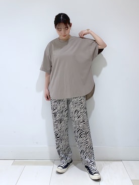 OFAKIND(オフアカインド)のアイテムを使った人気ファッション