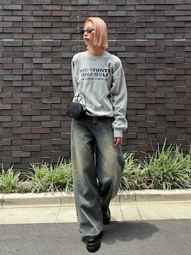 「秋」｜「アイテム（ブーツ）」を使った、大谷亜宥茄 (EMODA)さん（レディース・170cm）の秋コーディネート