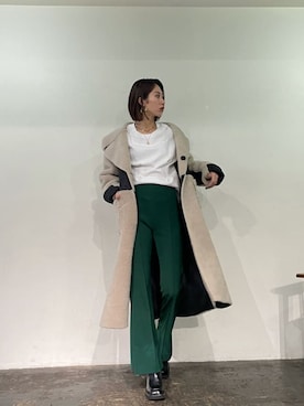 「EMODA（エモダ）のリバーシブルフェイクムートンコート（ムートンコート）」を使った、大谷亜宥茄 (EMODA)さん（レディース・170cm）の夏コーディネート