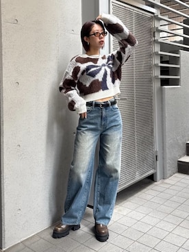 「EMODA（エモダ）のアイテム（デニムパンツ）」を使った、大谷亜宥茄 (EMODA)さん（レディース・170cm）の秋コーディネート