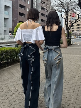 「EMODA（エモダ）のバックリボンルーズジーンズ（デニムパンツ、ブルー系）」を使った、大谷亜宥茄 (EMODA)さん（レディース・170cm）の春コーディネート