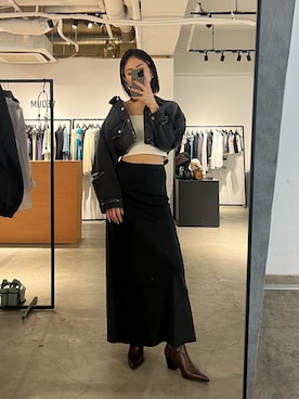 「EMODA」｜「アイテム（デニムジャケット）」を使った、大谷亜宥茄 (EMODA)さん（レディース・170cm）の春コーディネート