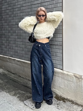 「アイテム（ハンドバッグ）」を使った、大谷亜宥茄 (EMODA)さん（レディース・170cm）の冬コーディネート