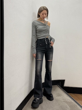 「EMODA（エモダ）のアイテム（パンツ）」を使った、大谷亜宥茄 (EMODA)さん（レディース・170cm）の春コーディネート