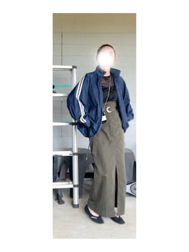 「アイテム（ポーチ）」を使った、hiiiさん（レディース・158cm）の春コーディネート