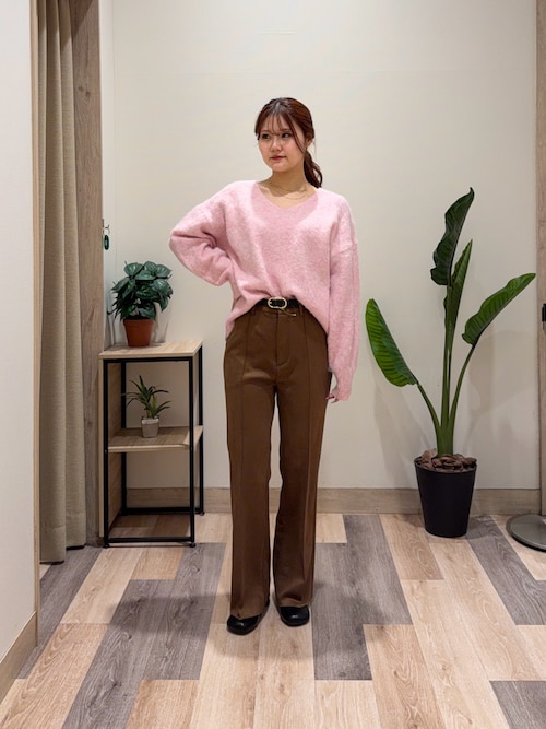 Fスエードセミフレアパンツ（その他パンツ）｜Thevon（ゼボン）の